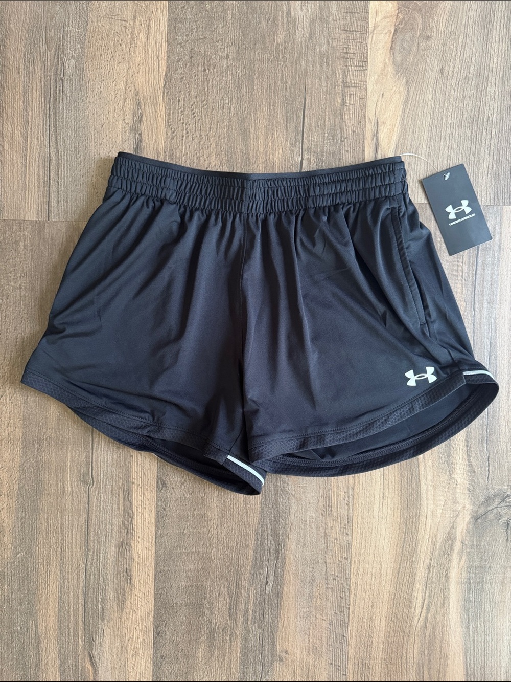 Under Armour Loose Knit athletic shorts